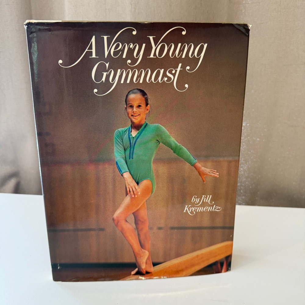 A Very Young Gymnast Jill Krementz 1978 First Edition Hardcover Nadia Comaneci